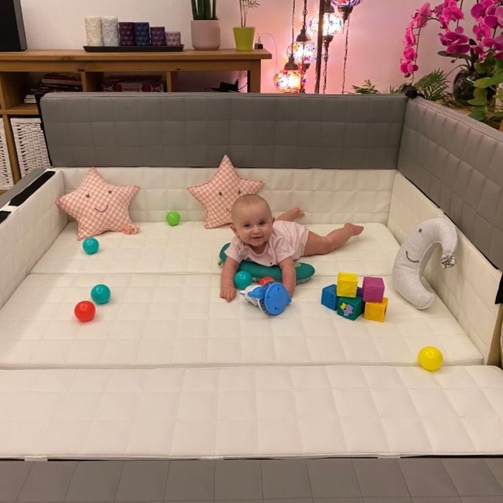 SOFPLA92 - Multi Purpose Soft Play Mat with Adjustable Sides in Action! (2)