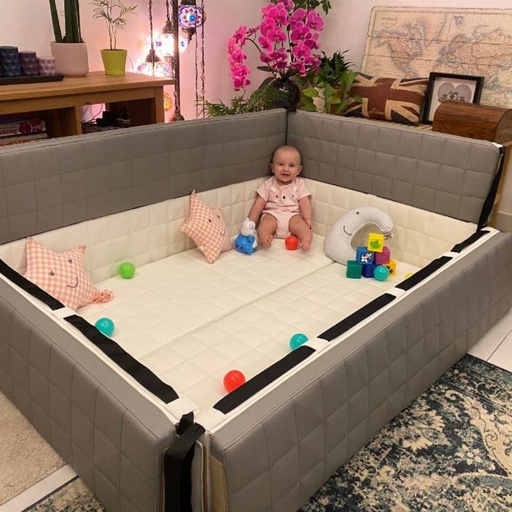 SOFPLA92 - Multi Purpose Soft Play Mat with Adjustable Sides in Action! (3)